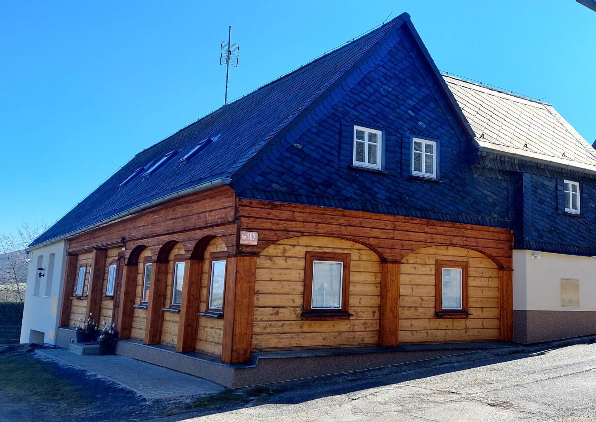 Penzion U Novotnych Jiretin pod Jedlovou ภายนอก รูปภาพ